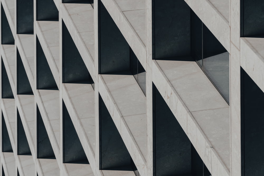 機房動力環(huán)境監(jiān)控系統(tǒng)的系統(tǒng)架構(gòu)是什么樣的？