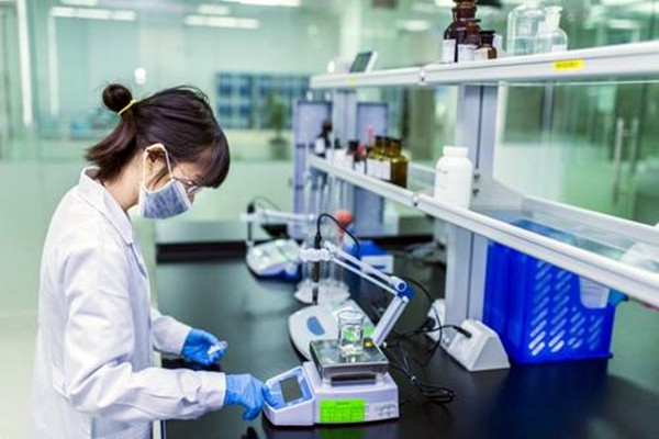 室內(nèi)空氣質(zhì)量監(jiān)測(cè)的樣品分析階段需要注意哪些地方？