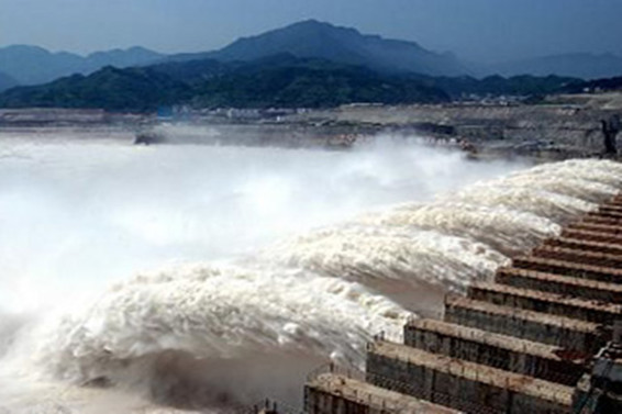 直流屏、微機(jī)保護(hù)測控裝置(圖2)